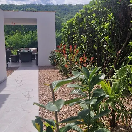 Sunset Pearl Appartments *